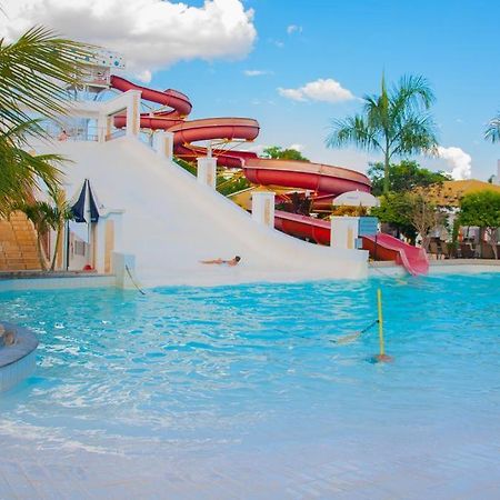 Lacqua Diroma -Cn Hospedagem Hotel Калдас Новас Екстериор снимка